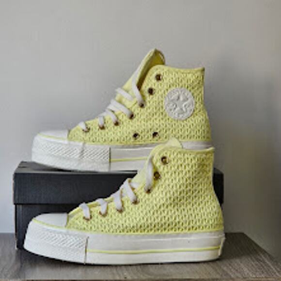 Converse Women's CTAS Crochet Lift HI Tops  A49867C - Picture 1 of 6
